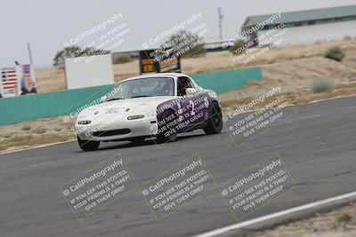 media/Jun-01-2025-CalClub SCCA (Sun) [[eae223c5dd]]/Group 5/Race (Front Straight)/